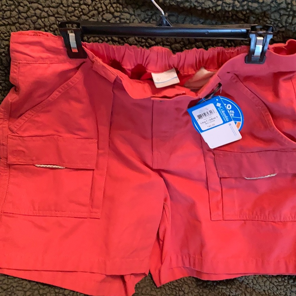 Brand new. Pink color